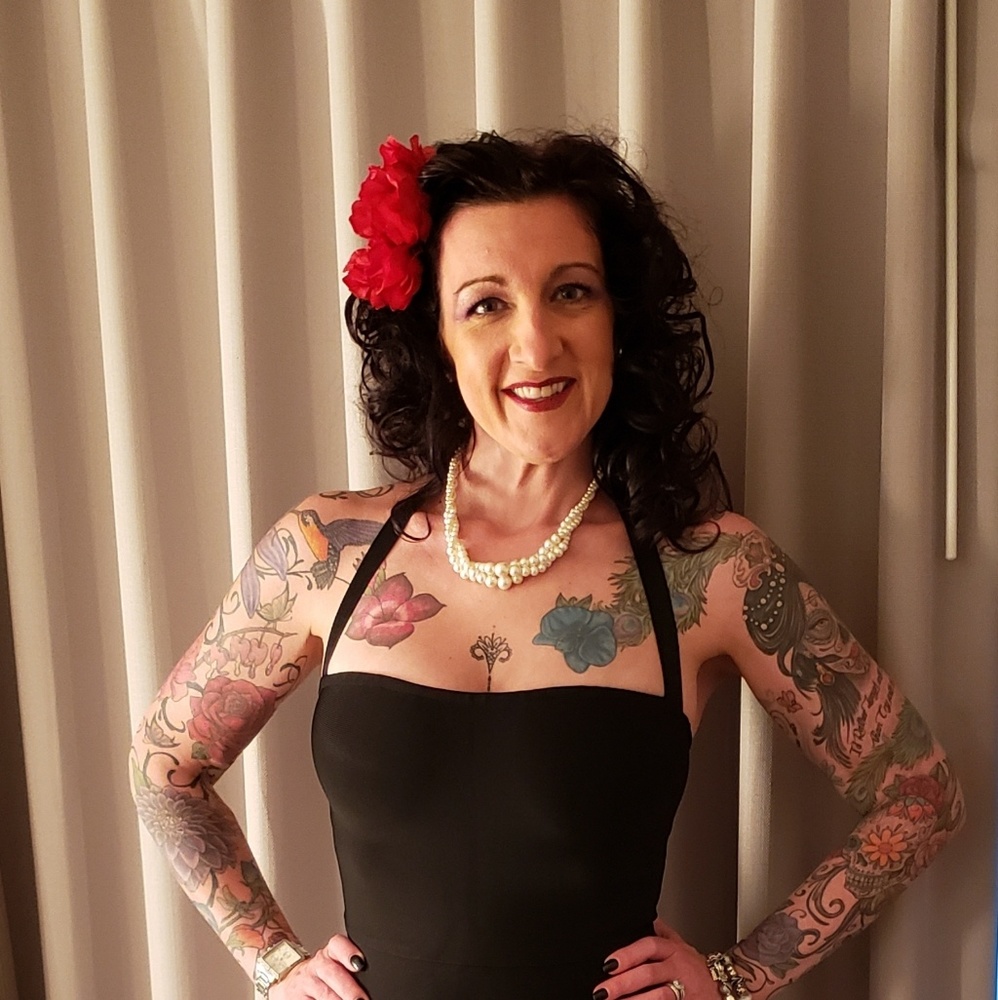 Meet your Posher, Christine